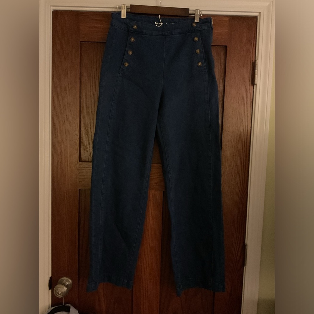 Old Navy Extra High-Rise Sky-Hi Wide Leg Sailor Jeans Size 10 super cute 🥰